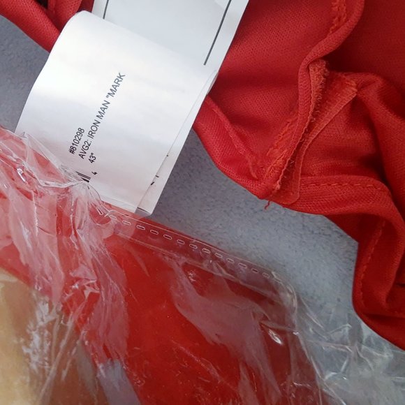 Marvel Avengers 2 Age of Ultron Iron Man Mark 43 Muscle Top Mask S-M PTP 23" - Picture 12 of 15